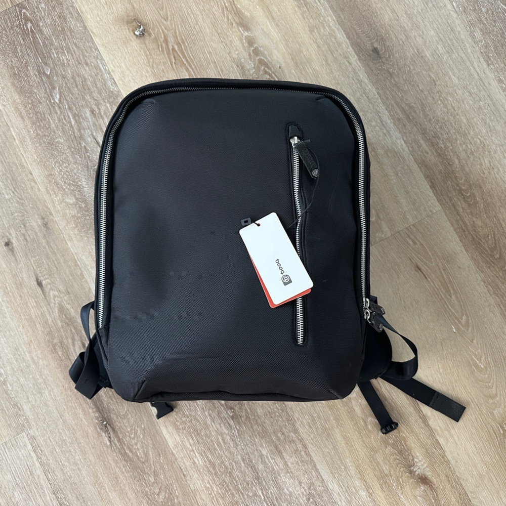 New Booq cobra pack backpack for laptop